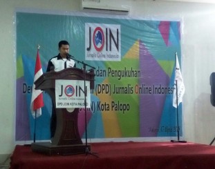 Ketgam : suasana pelantikan pengurus Dpd Join Kota Palopo