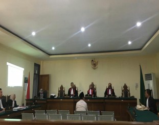 terdakwa Muhammad Arsyad selaku direktur KSP HO saat dipersidangan (Foto Nairani)