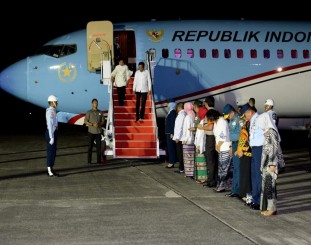 Presiden RI Saat tiba di Bandara Patimura 